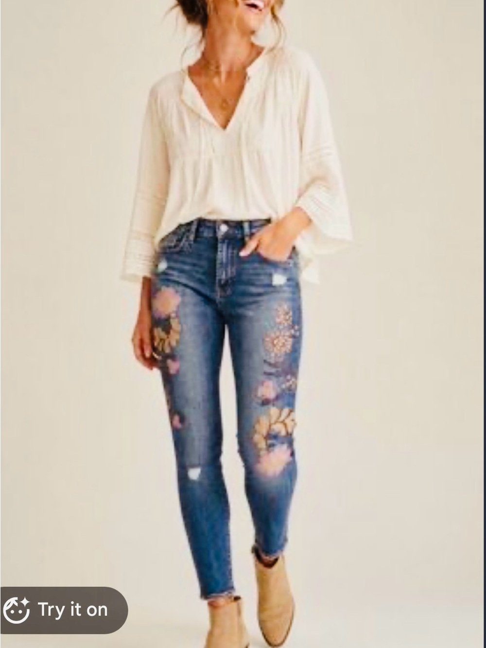 American Eagle Women’s  Floral Embroidered Blue High Rise Jegging. Size 16R
